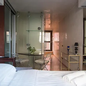 https://studio-apartment-in-city-center.it-lombardy.com