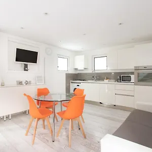 https://c-sciarrin-venice.hotelinveneto.com