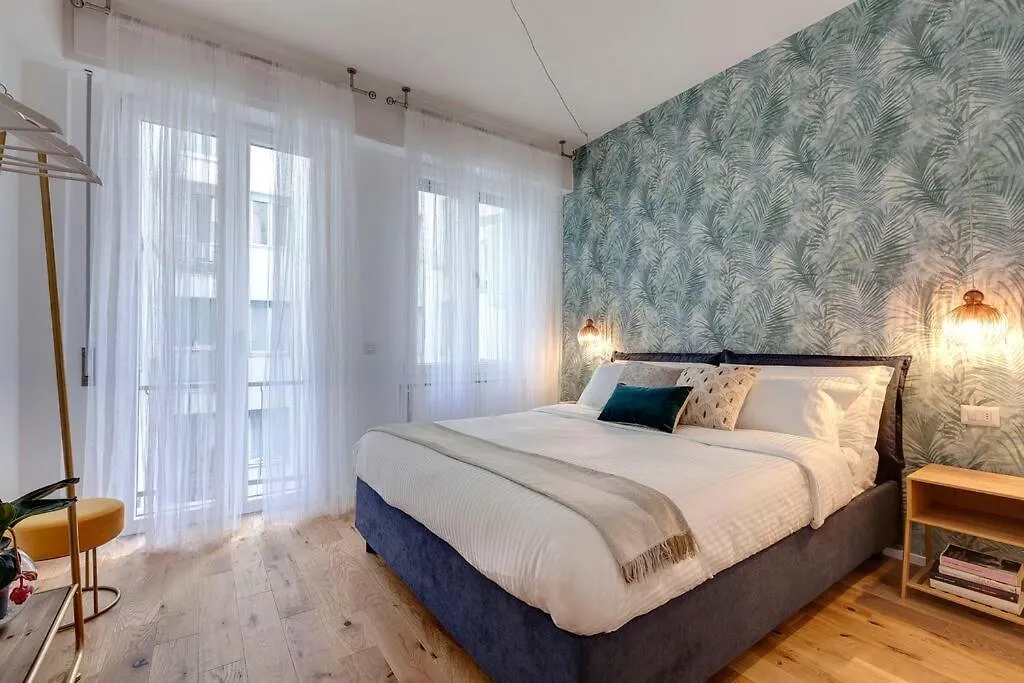 Nazionale Dream - Blu Pavone Apartment Florence